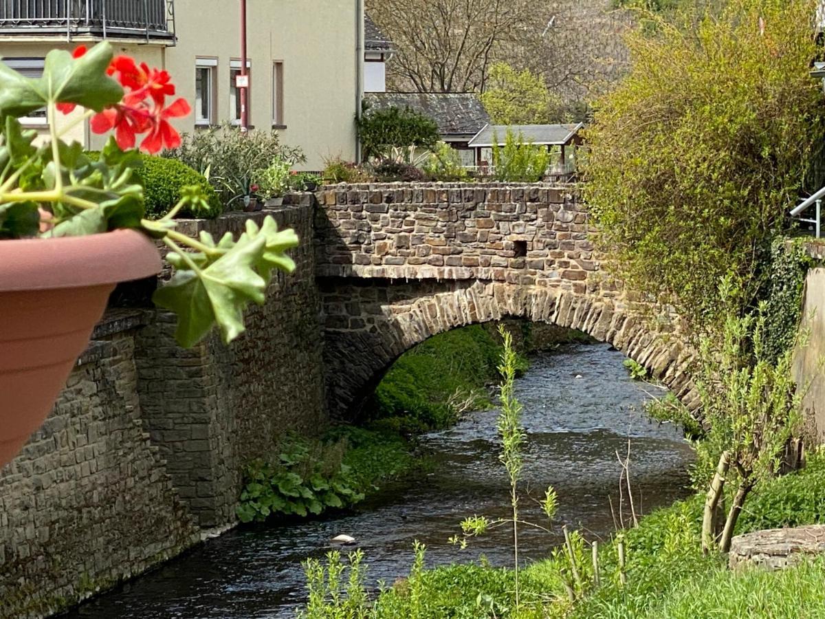 Ferienhaus Am Baybach In Burgen An Der Mosel Exteriör bild