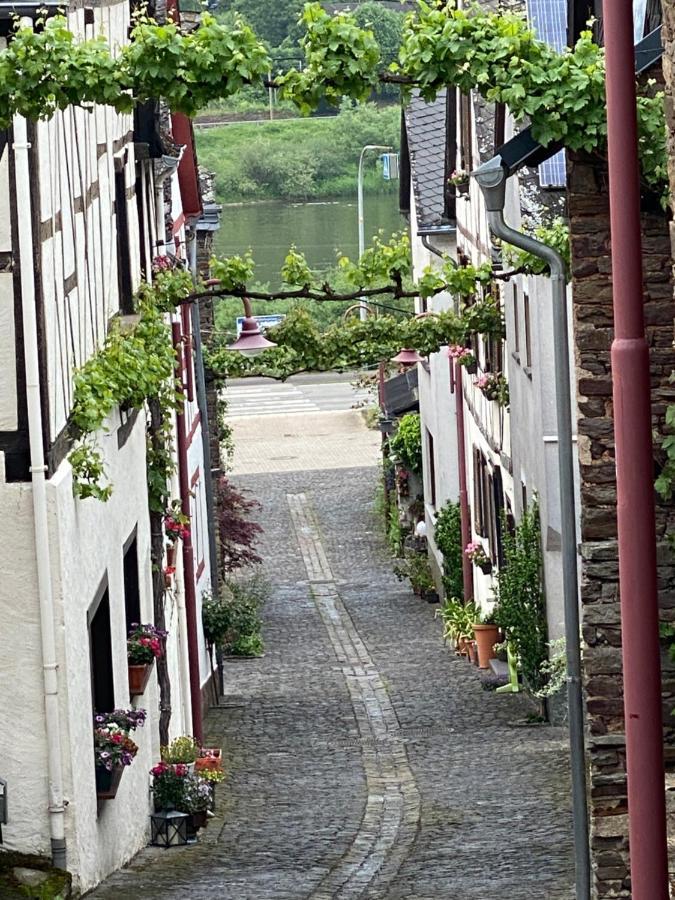 Ferienhaus Am Baybach In Burgen An Der Mosel Exteriör bild